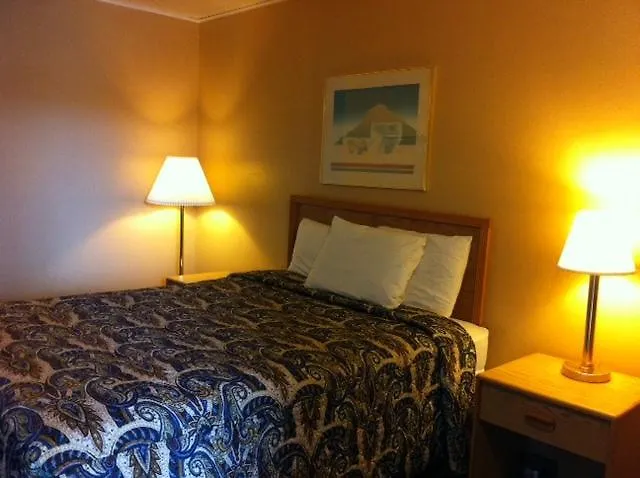 Silver Spur Motel 2*