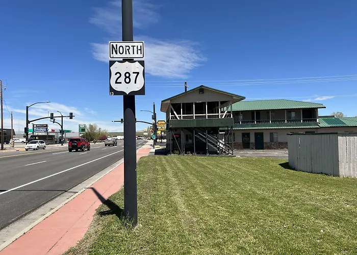 Silver Spur Motel 2*