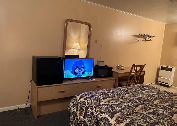Silver Spur Motel