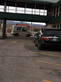 Silver Spur Motel