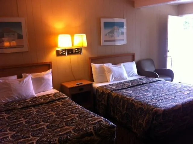 Silver Spur Motel 2*